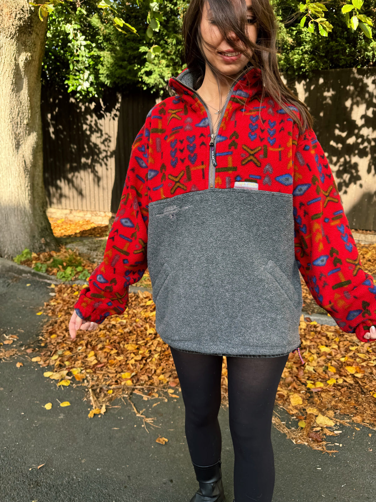 Vintage 90s Abstract Pattern Red & Grey 1/4 Zip Polartec Fleece