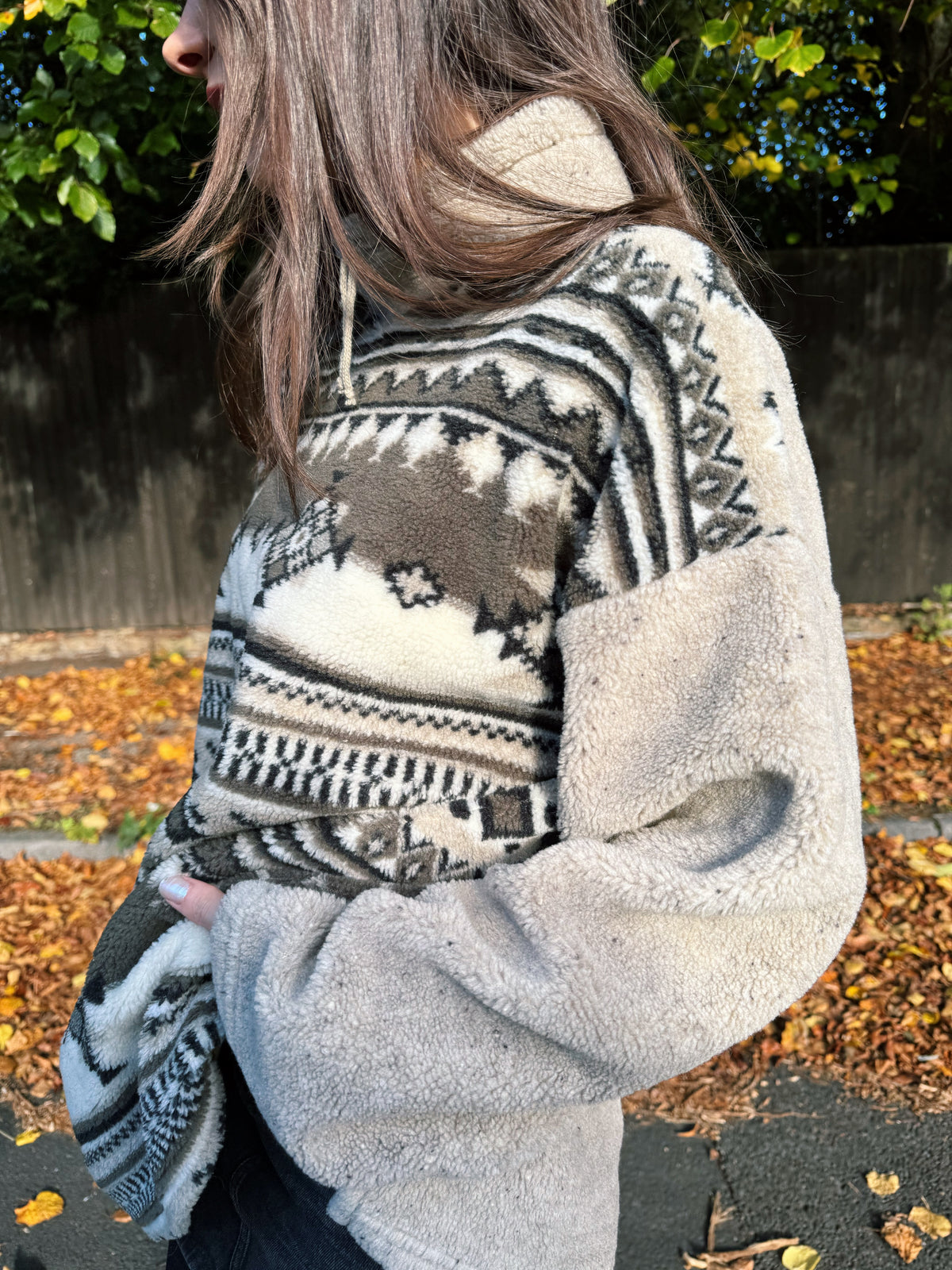 Vintage Beige & Brown Patterned Teddy Fleece Pullover
