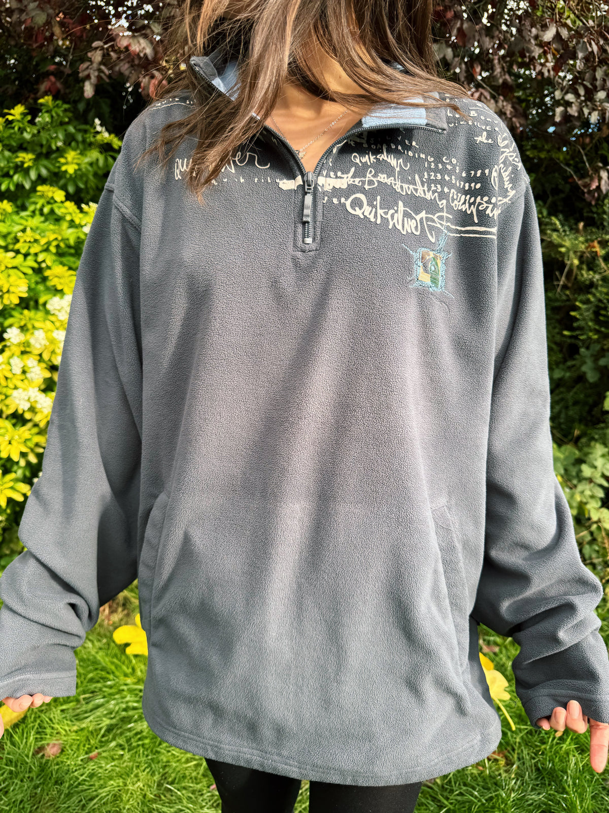 Vintage Y2K Quiksilver Script Graphic Grey 1/4 Zip Fleece