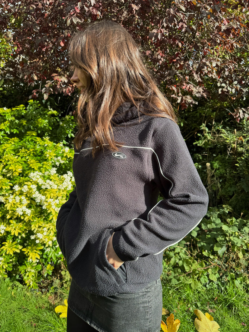 Vintage Nike SB Black Fleece Pull Over Hoodie