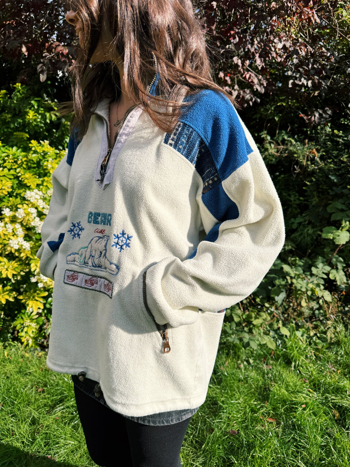 Vintage Polar Bear Embroidered 1/4 Zip Fleece