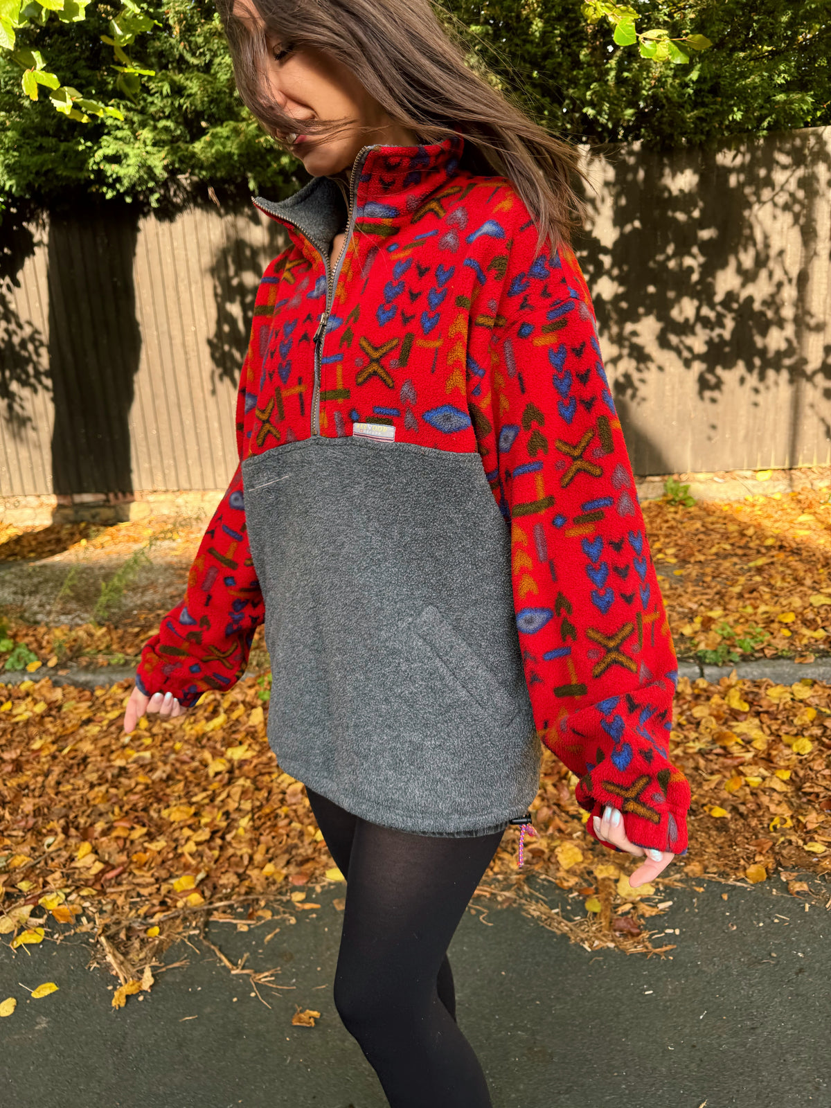 Vintage 90s Abstract Pattern Red & Grey 1/4 Zip Polartec Fleece