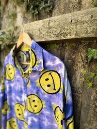 Retro Smiley Face Shirt | 90s Style Rave Festival Print Short Sleeve Shirt