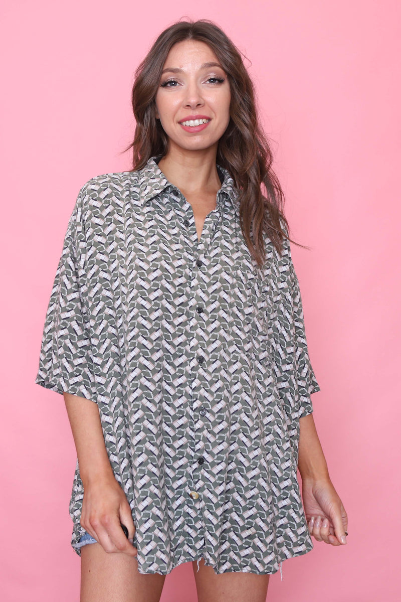 Vintage Patterned Short Sleeve Shirt