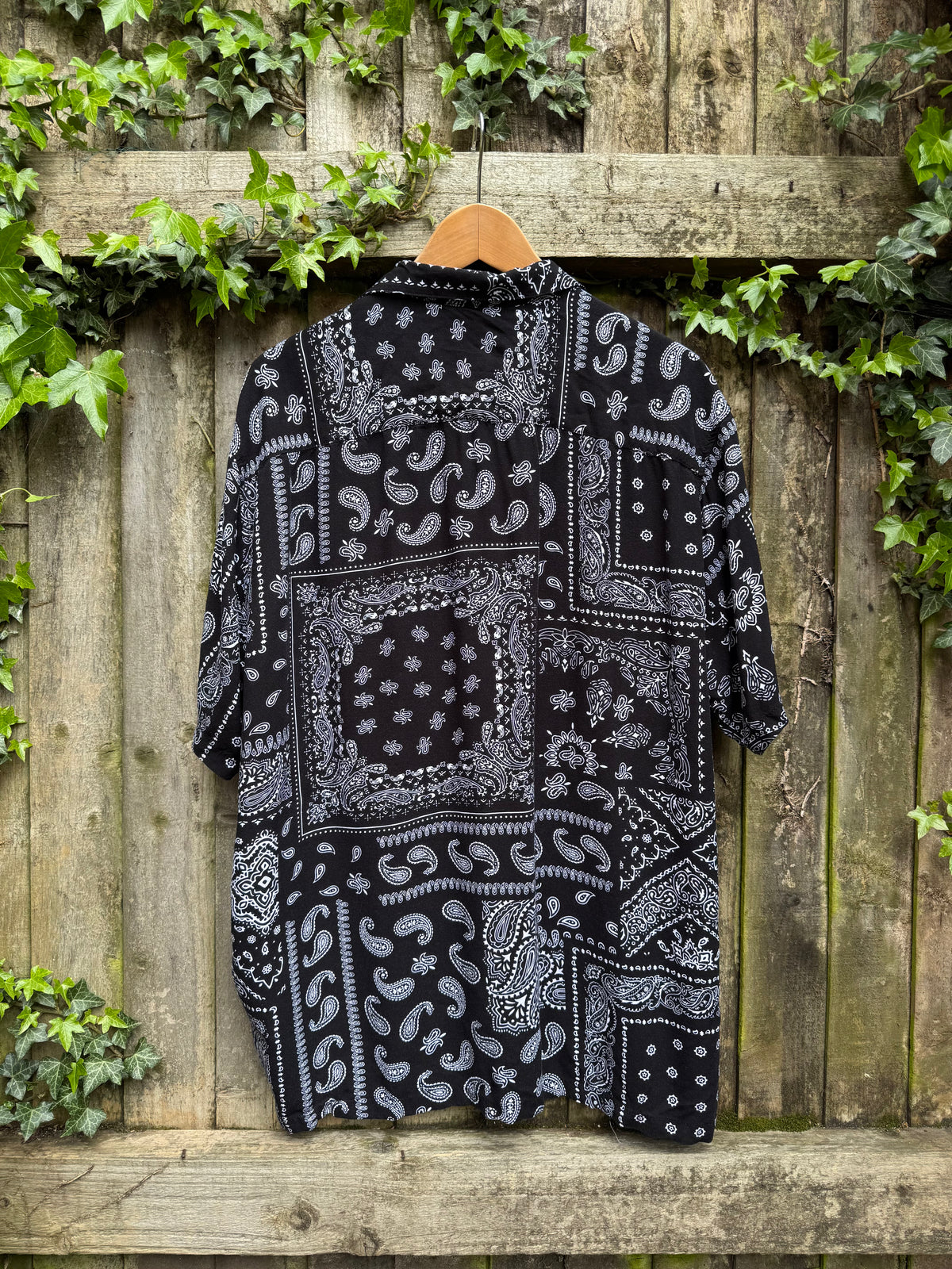 Vintage Style Bandana Print Shirt | Black White Paisley Pattern Oversized