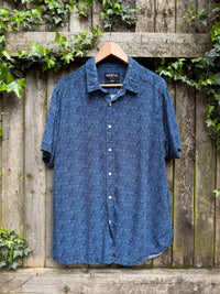 Vintage 90s Paisley Print Shirt | Blue Pattern Short Sleeve