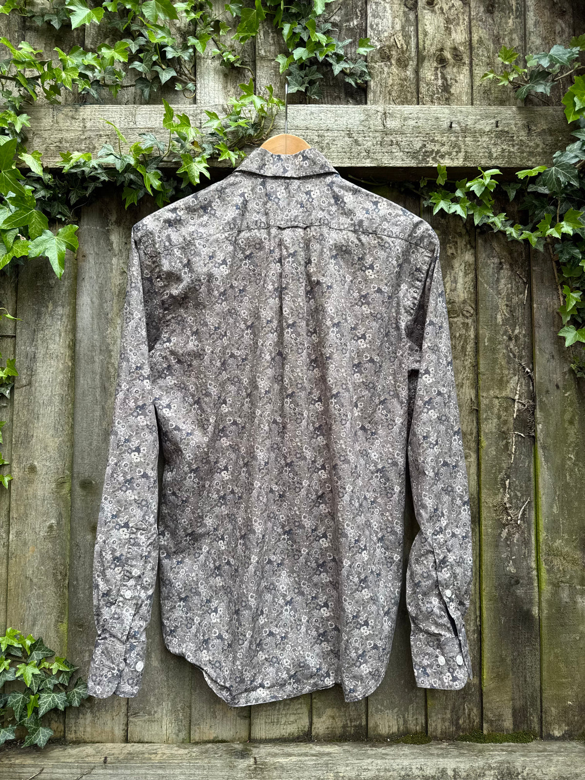 Vintage Style Grey Floral Print Shirt | Micro Pattern Long Sleeve