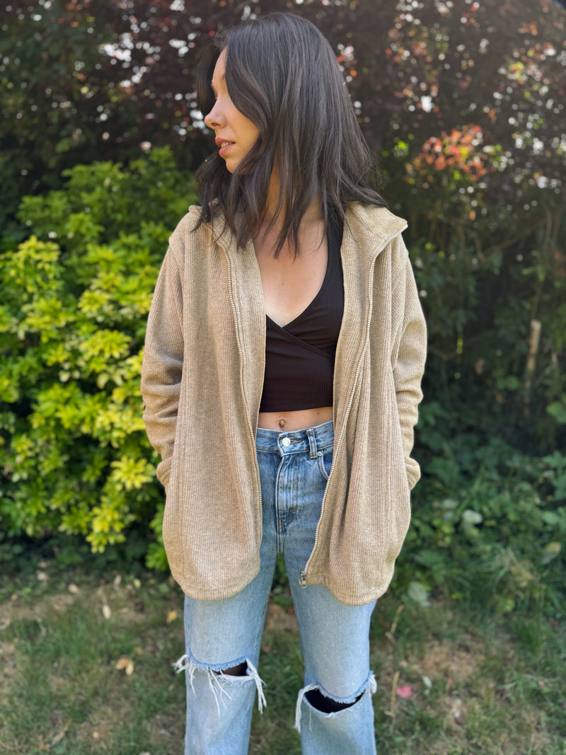 Vintage Beige Ribbed Zip-Up Fleece Jacket – Cozy Neutral Y2K Outerwear

