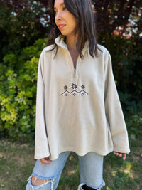 Vintage Embroidered 1/4 Zip Fleece Pullover