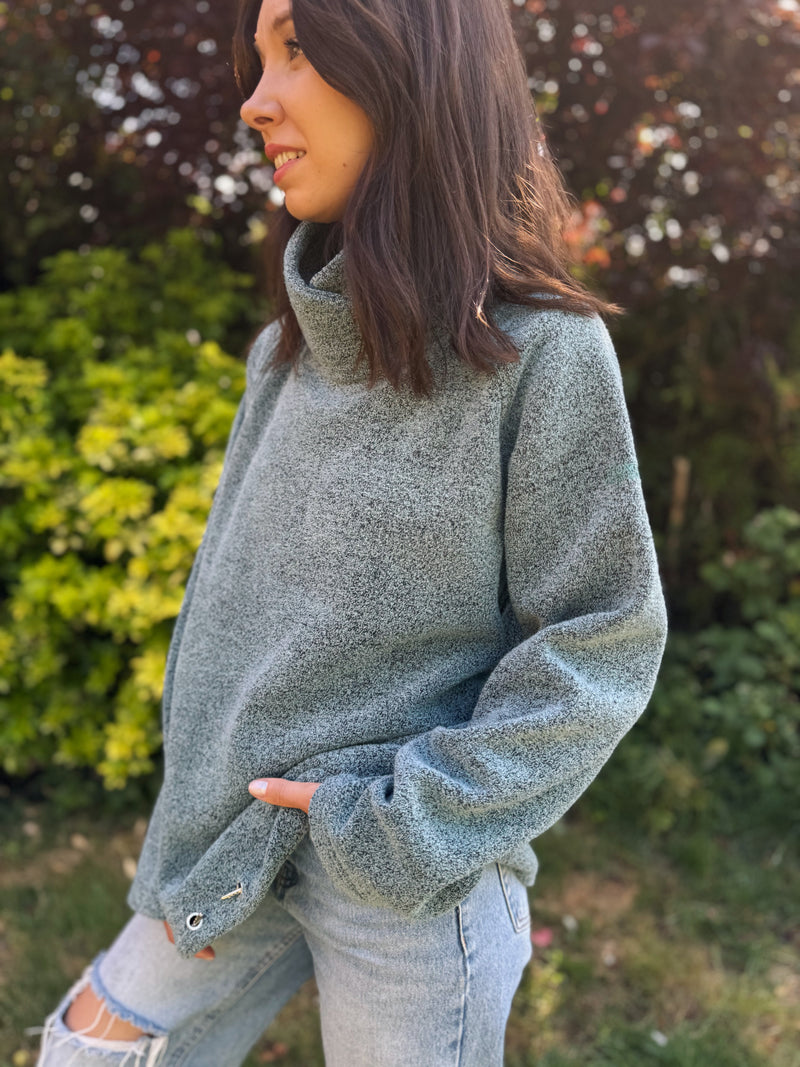 Regatta High Neck Heather Green Fleece Pullover with Funnel Collar
