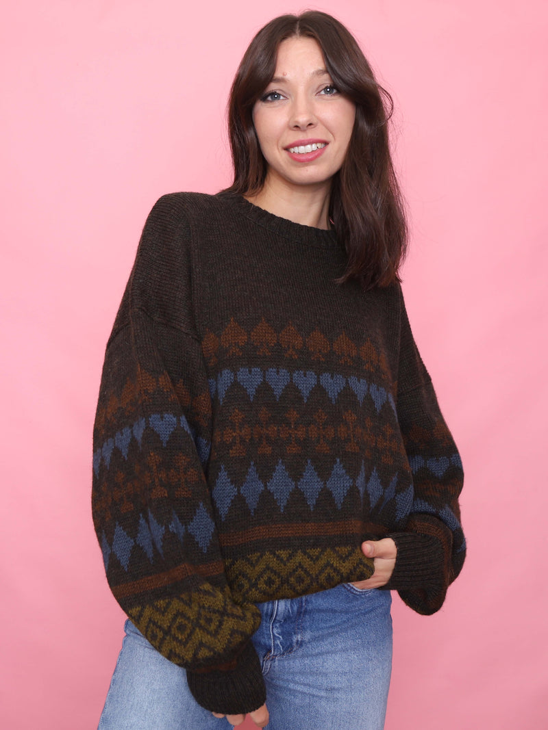 Vintage forest brown jumper with Nordic pattern in navy and mustard. Cosy oversized knit perfect for autumn and winter layering.