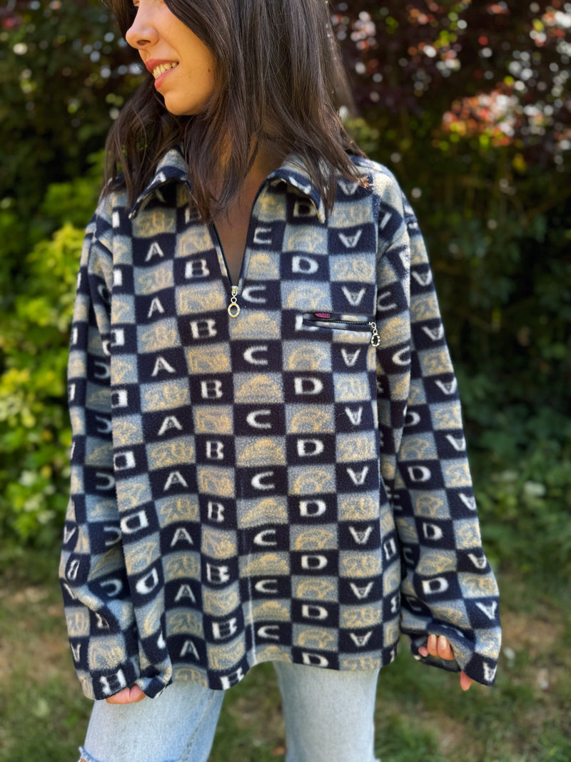 Vintage 1/4 Zip Fleece with Abstract Letter Print and Chest Pocket